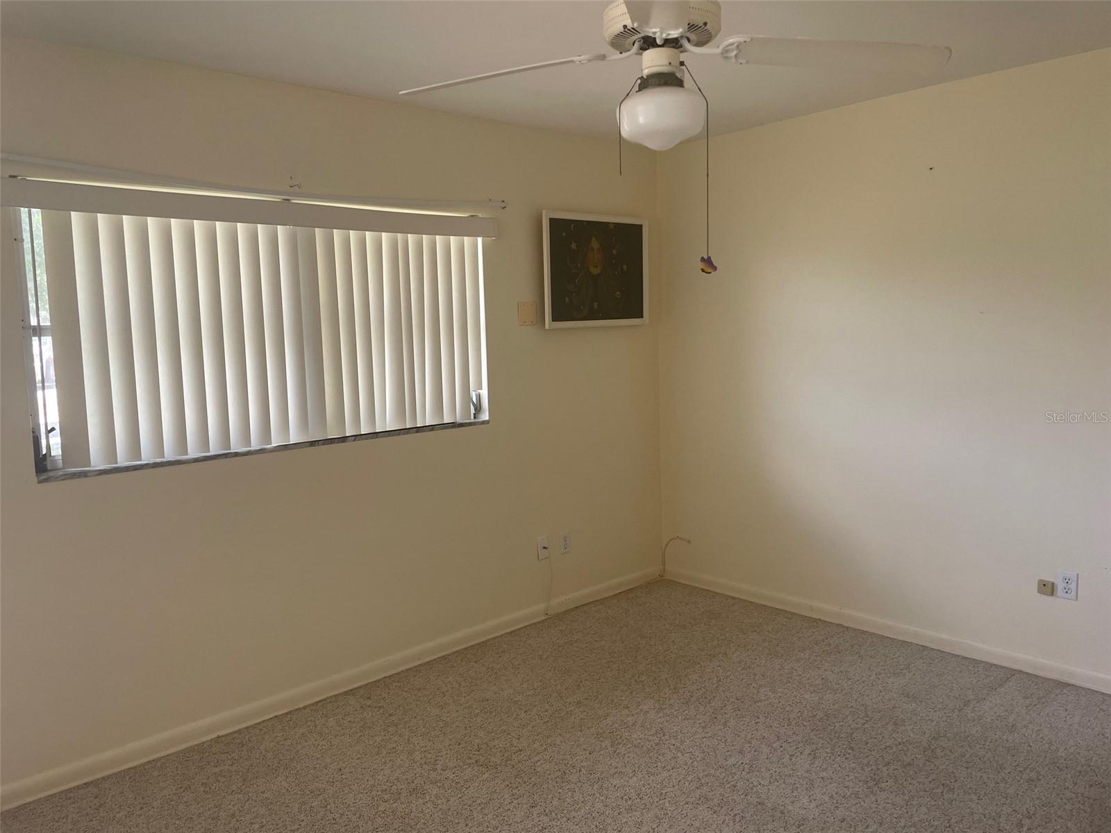 Image 18 of 33 For 260 Harbord Street