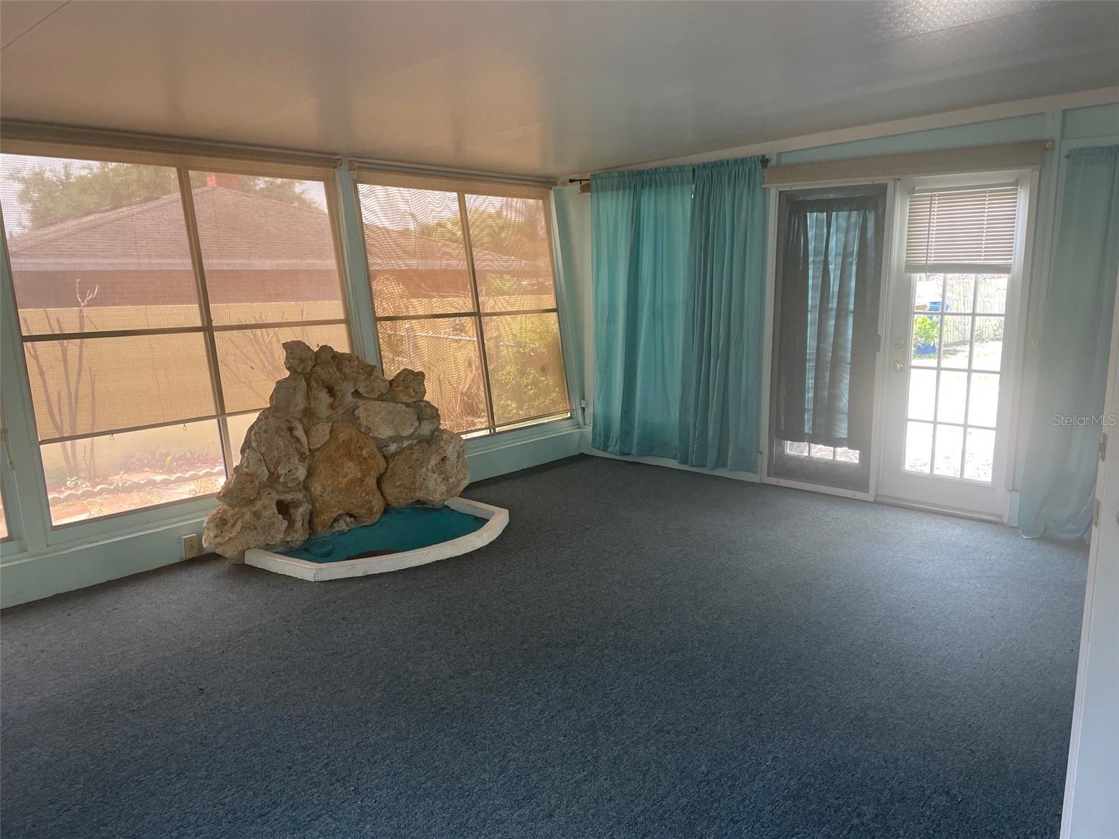 Image 20 of 33 For 260 Harbord Street