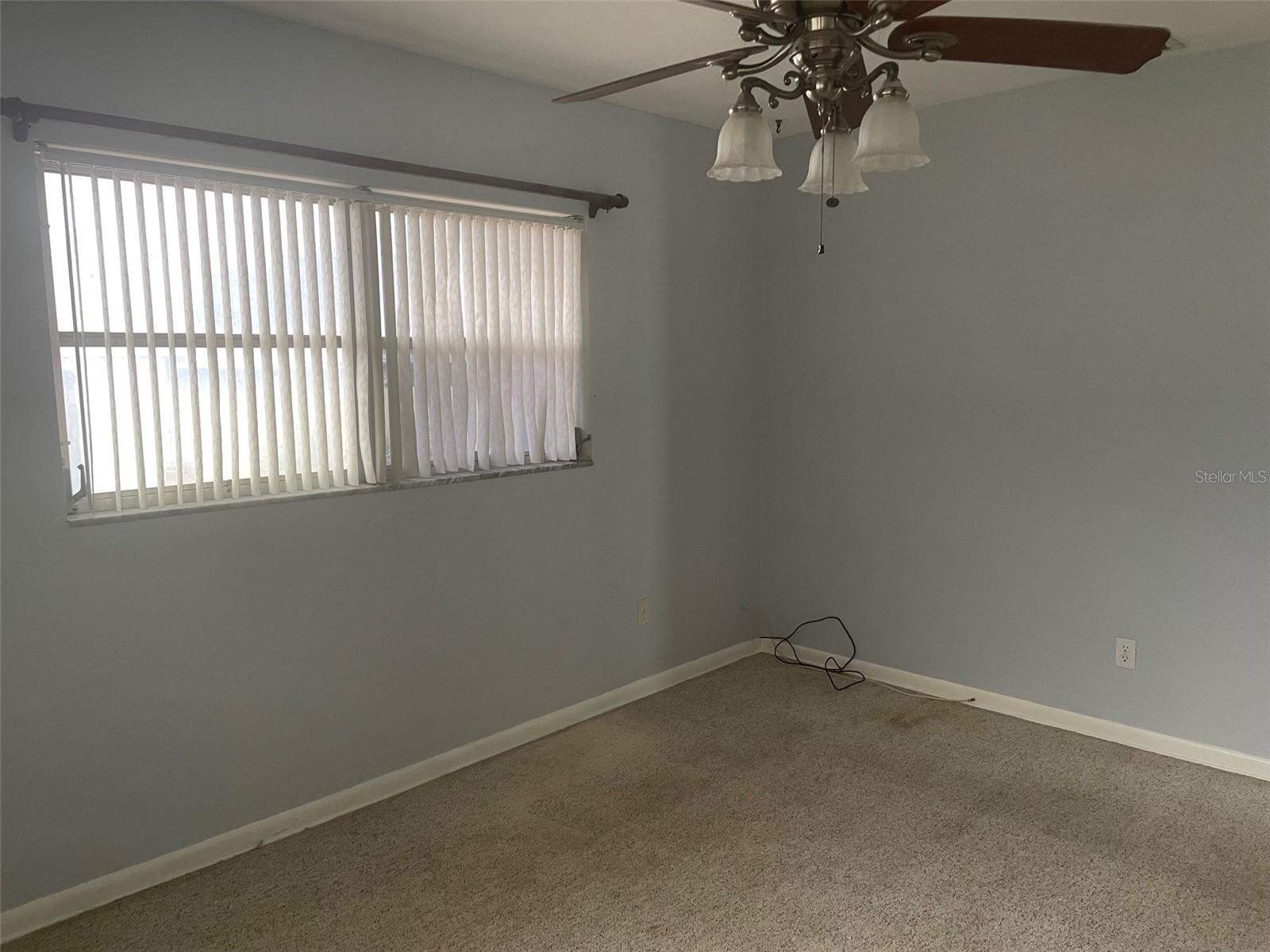 Image 7 of 33 For 260 Harbord Street