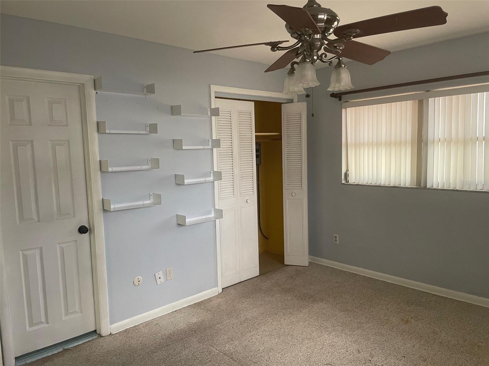 Image 8 of 33 For 260 Harbord Street