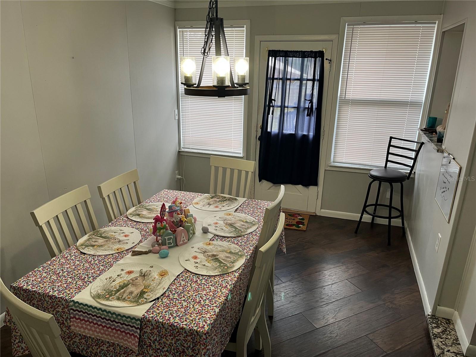 Image 5 of 23 For 605 Cherokee Circle