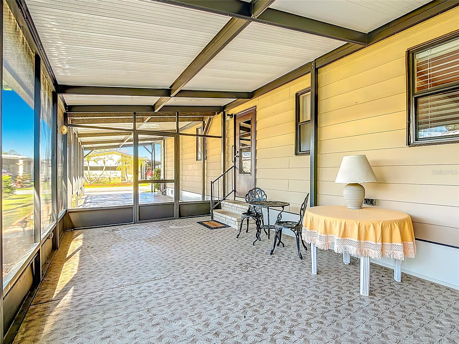 Image 34 of 49 For 6561 Chinaberry Dr Ne