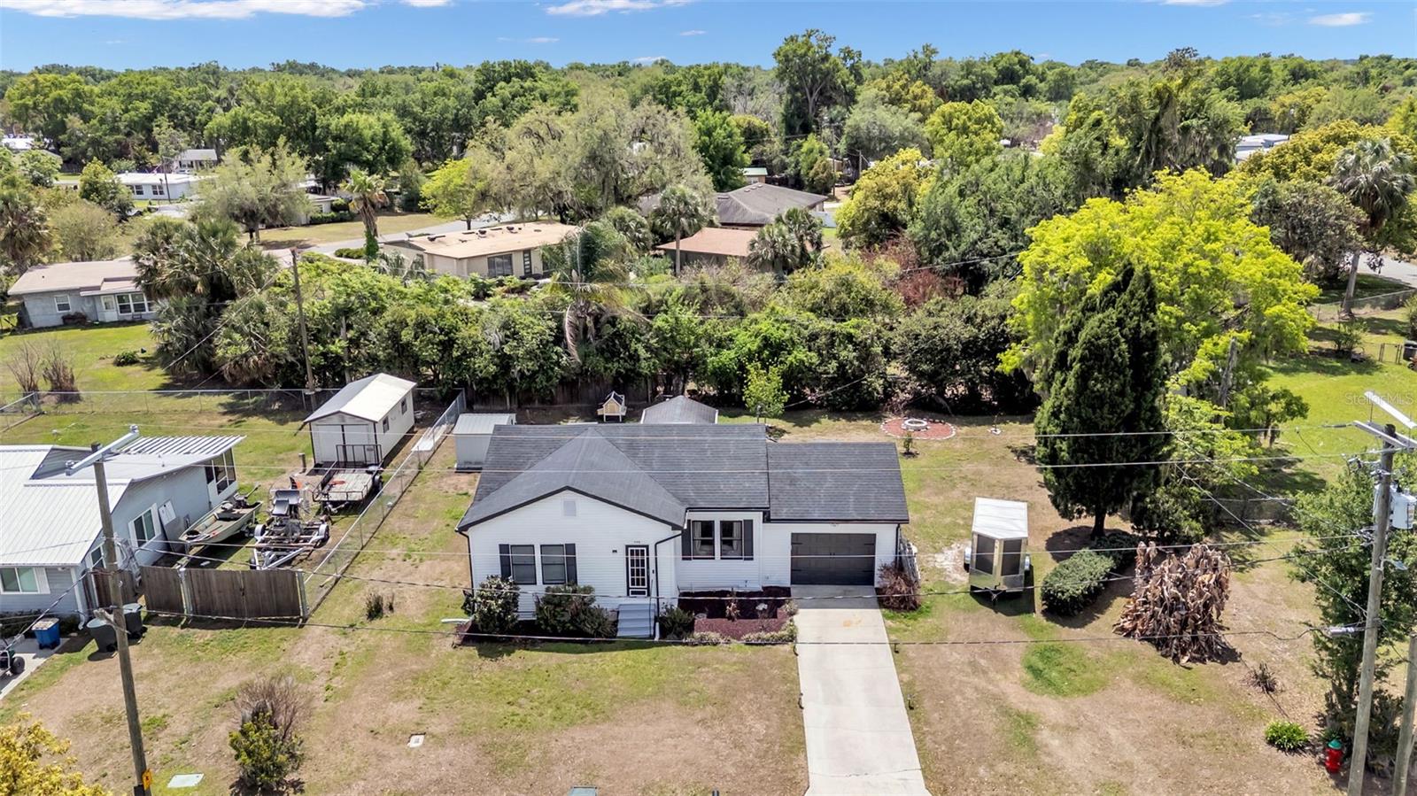 Image 32 of 33 For 495 Plumosa Street