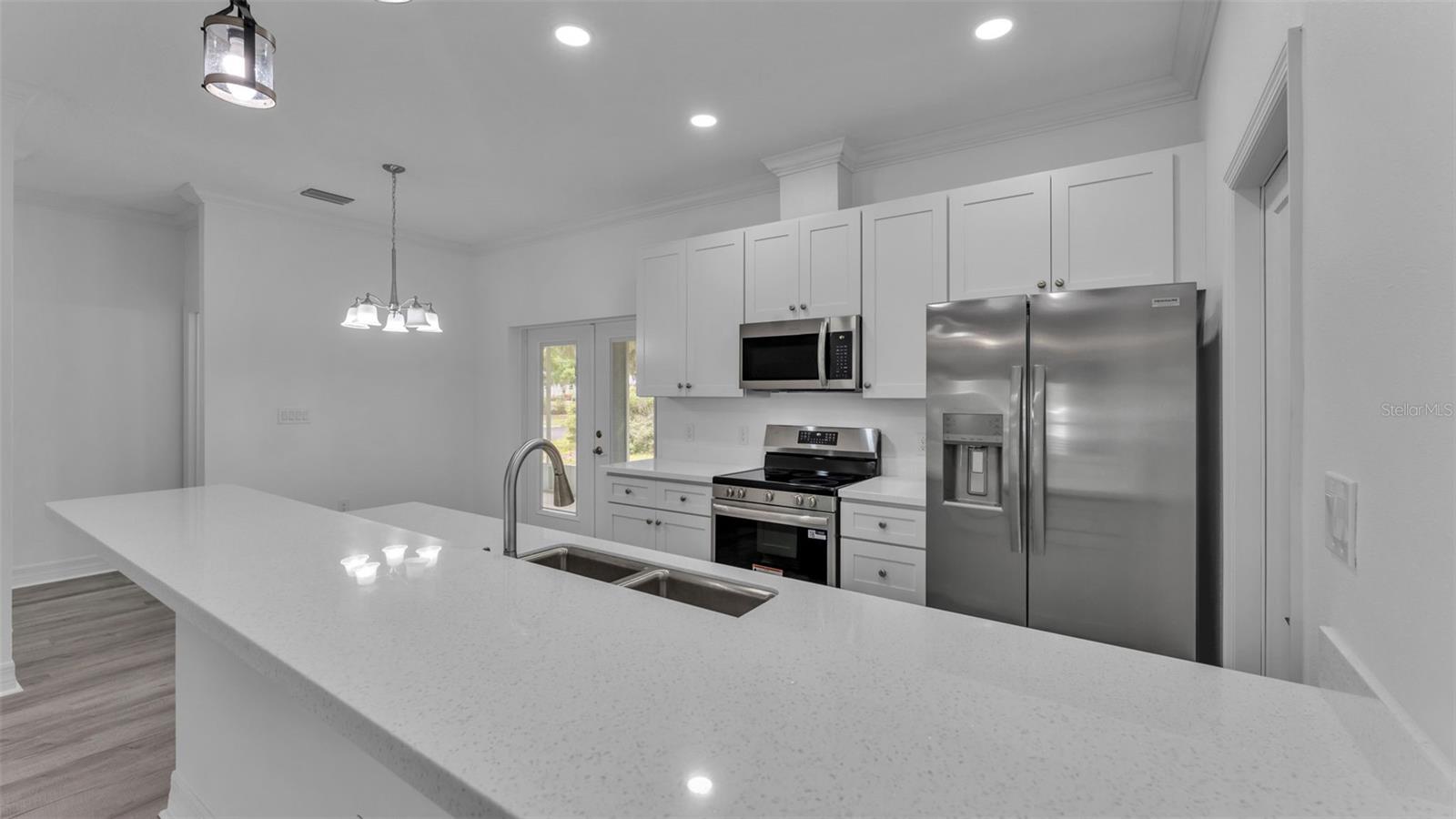 Image 16 of 35 For 1315 Frances Ave