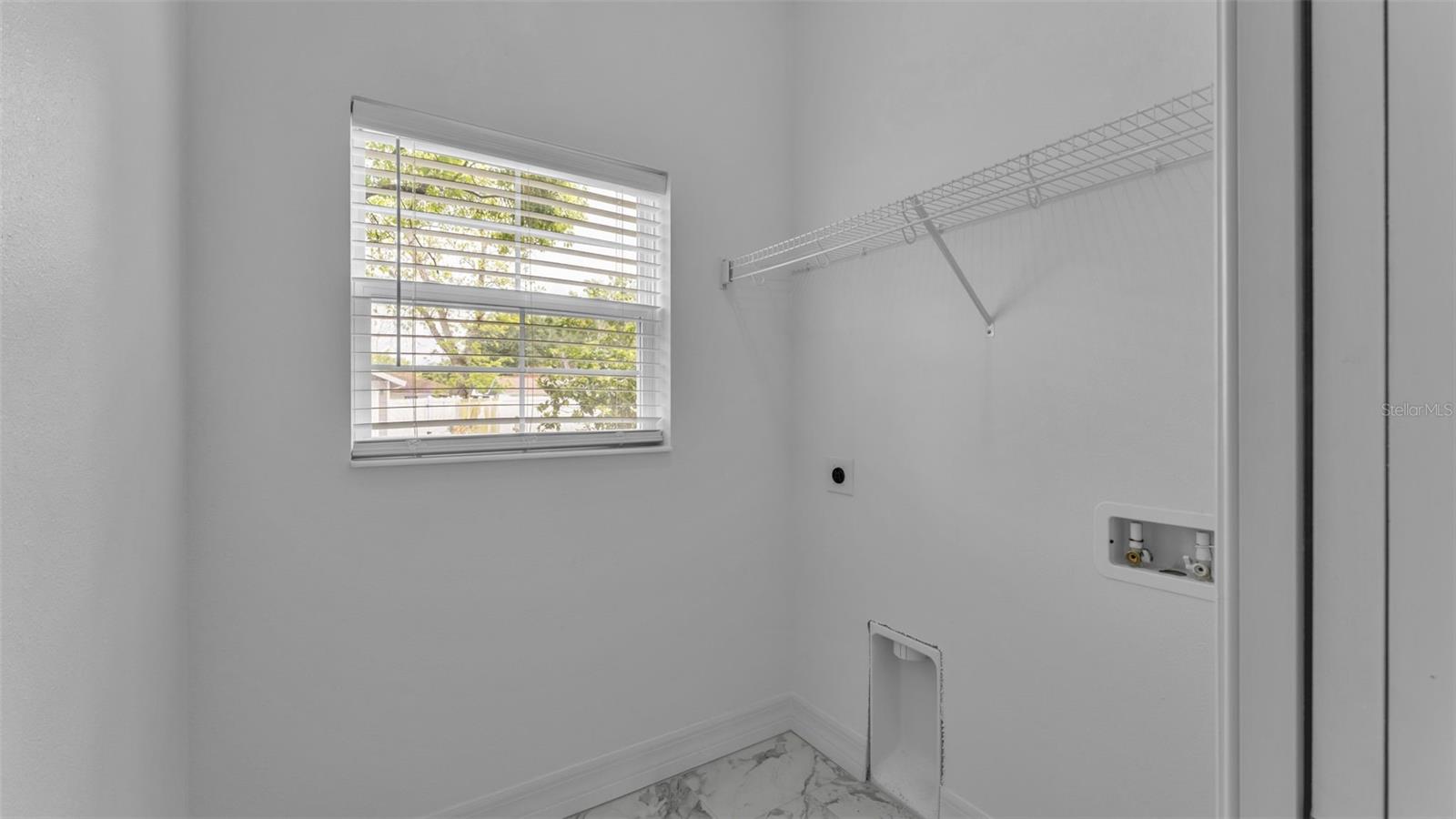 Image 19 of 35 For 1315 Frances Ave