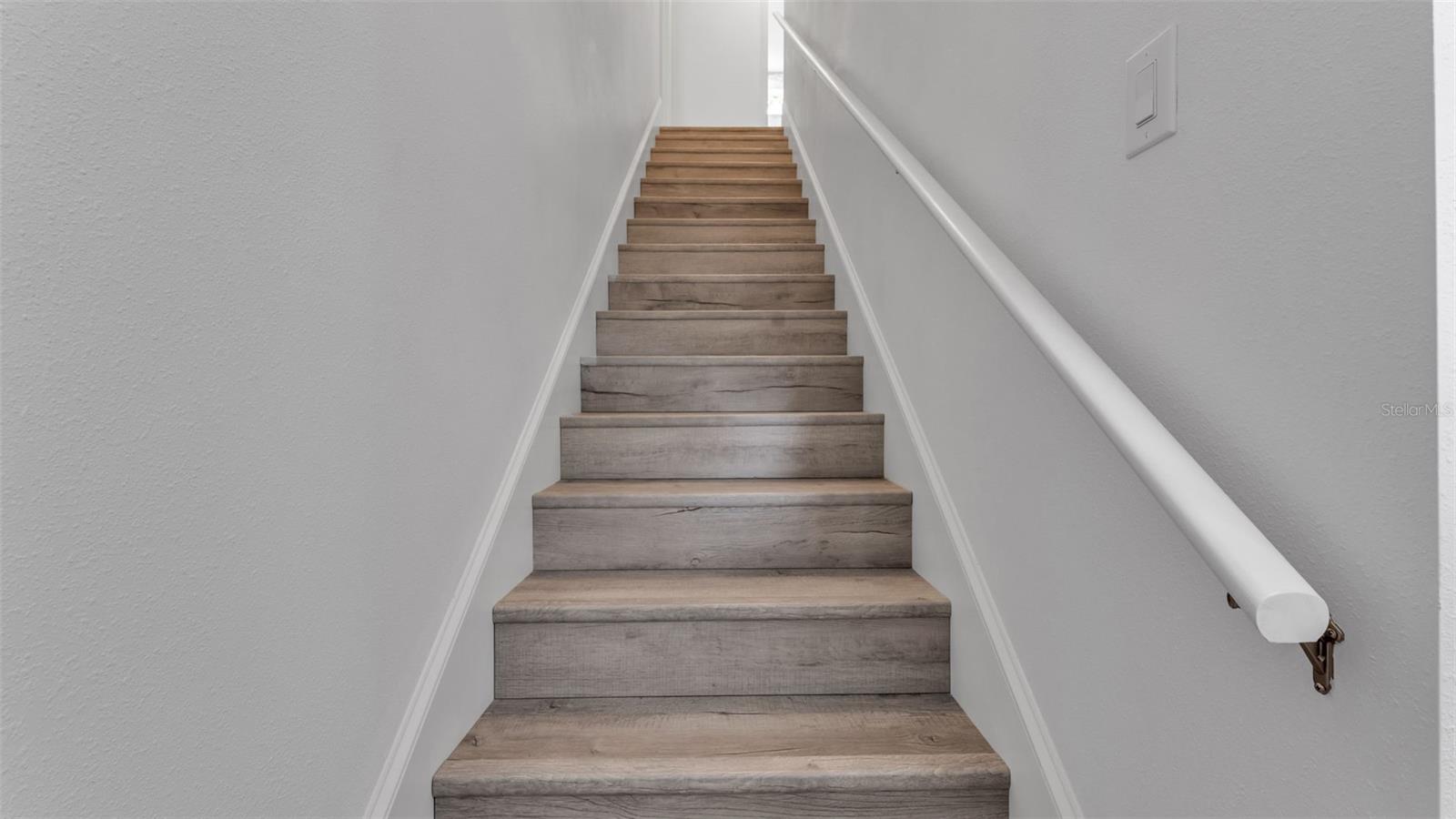 Image 24 of 35 For 1315 Frances Ave