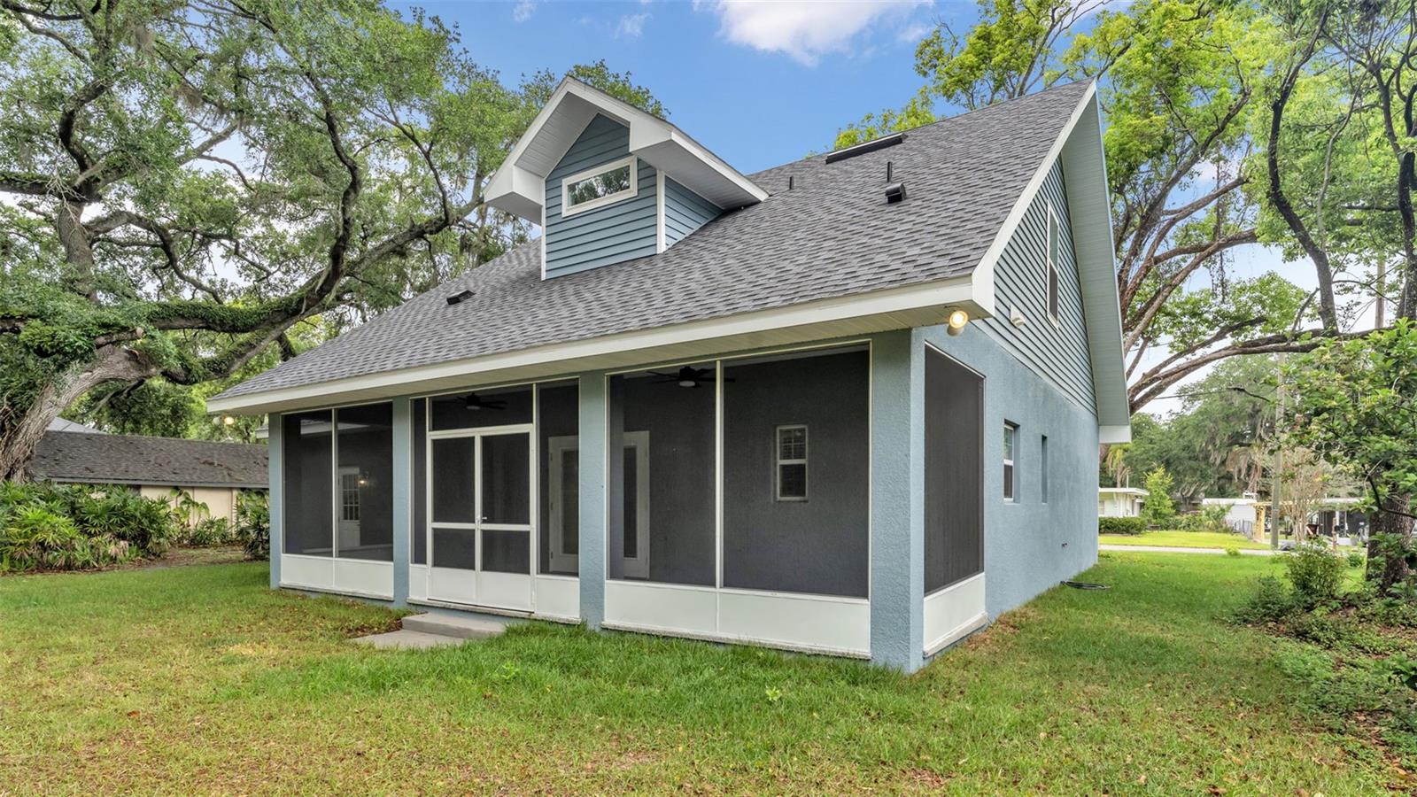 Image 4 of 35 For 1315 Frances Ave