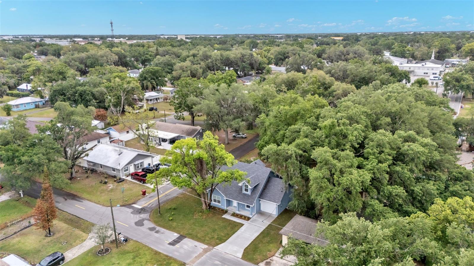 Image 7 of 35 For 1315 Frances Ave