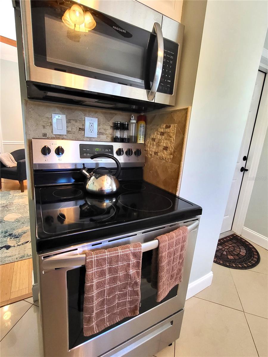 Image 37 of 43 For 232 Cypress Street