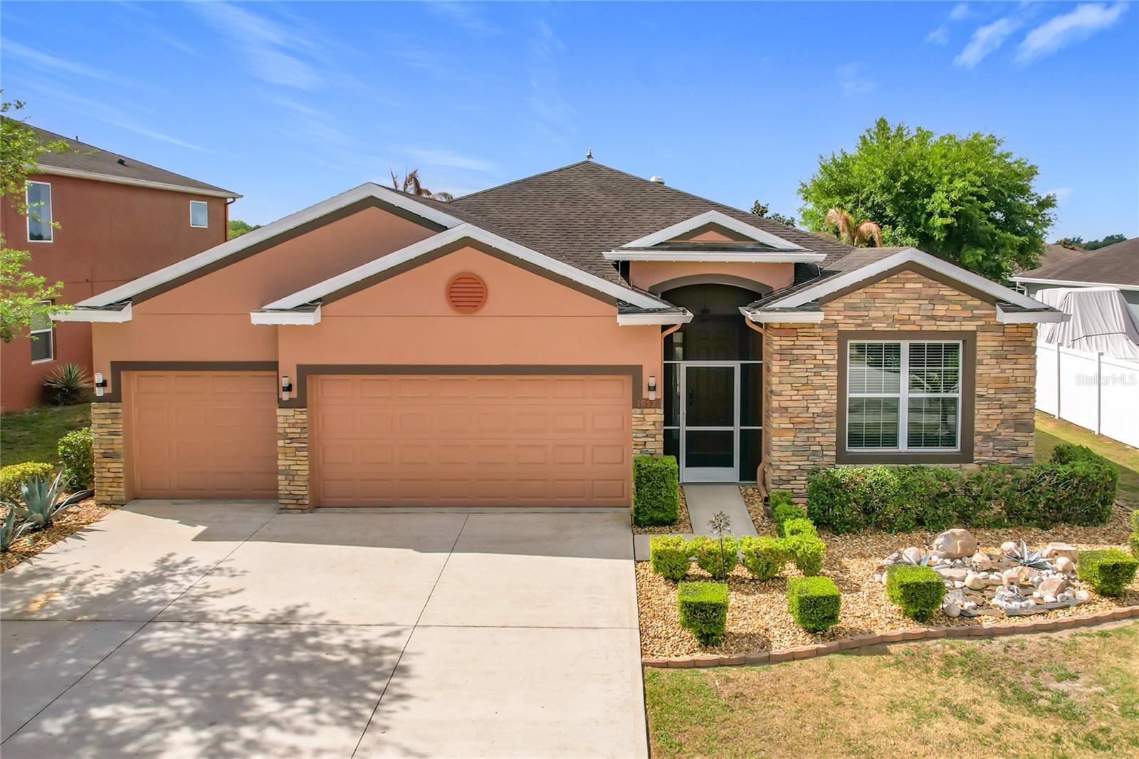 Image 4 of 73 For 1952 Wind Meadows Drive