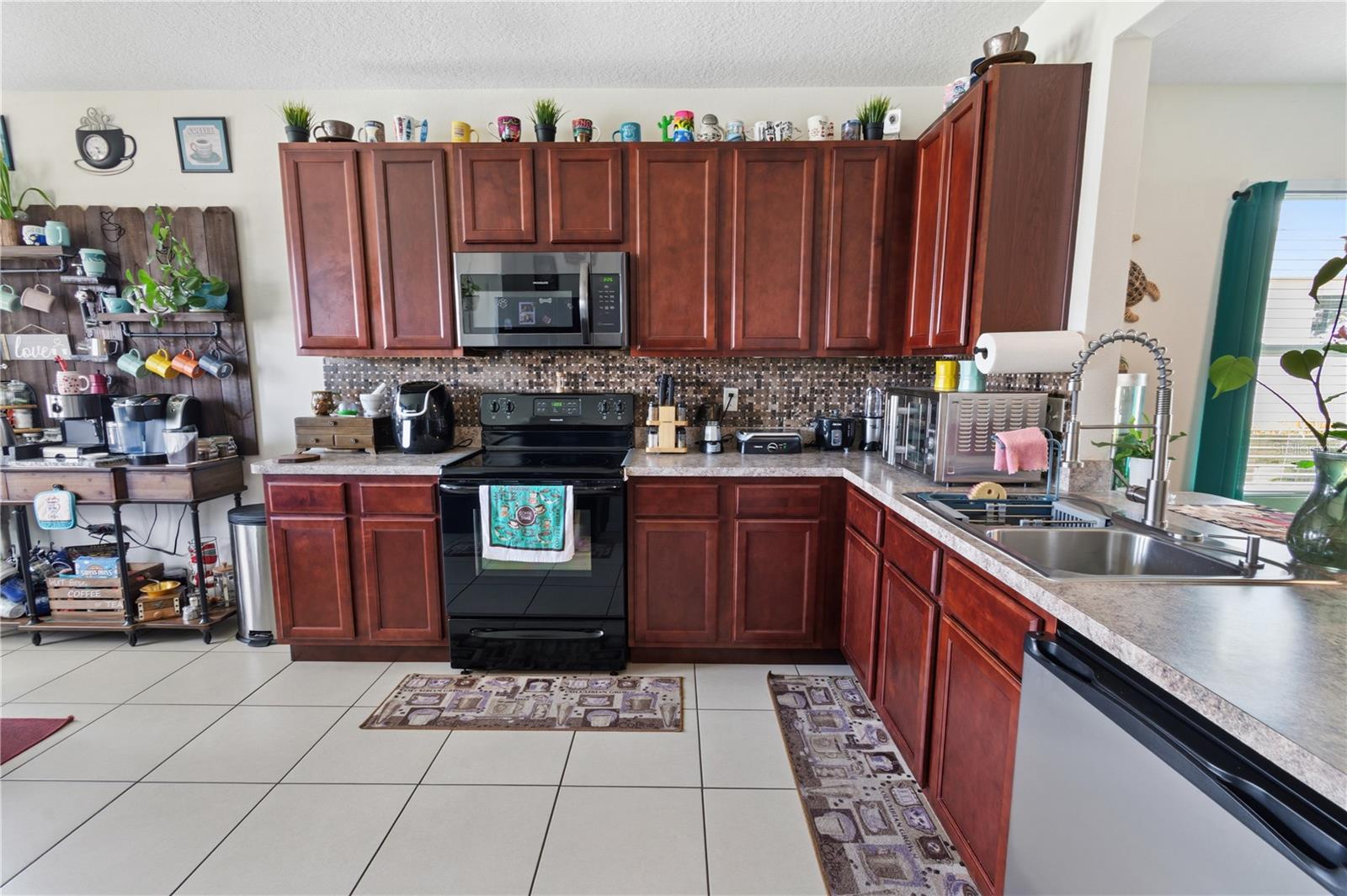 Image 18 of 47 For 5840 Grey Heron Drive