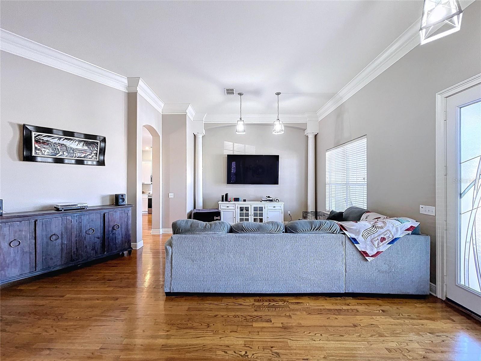 Listing photo id 20 for 5825 High Ridge Loop