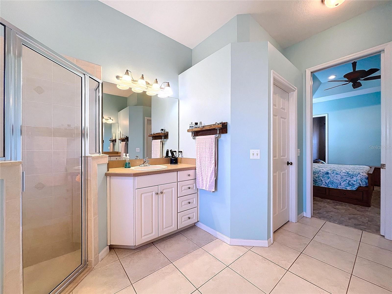 Listing photo id 56 for 5825 High Ridge Loop