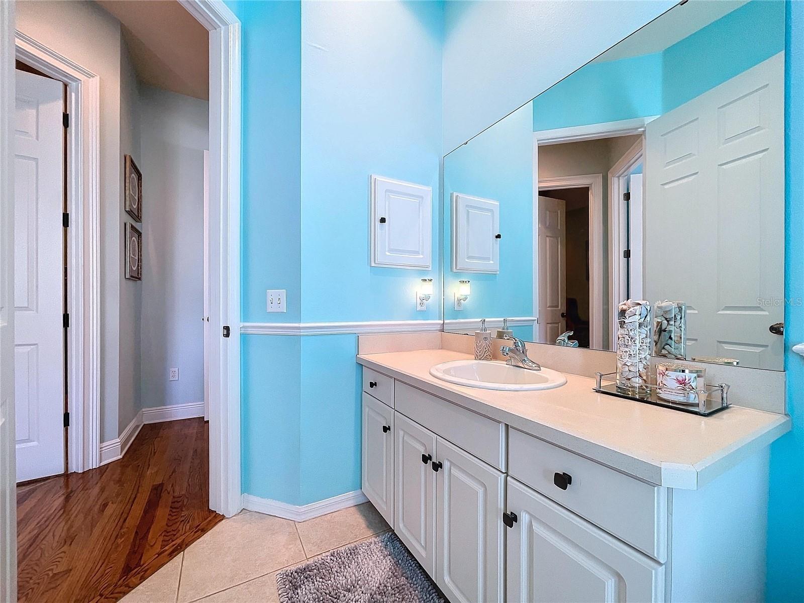 Listing photo id 73 for 5825 High Ridge Loop