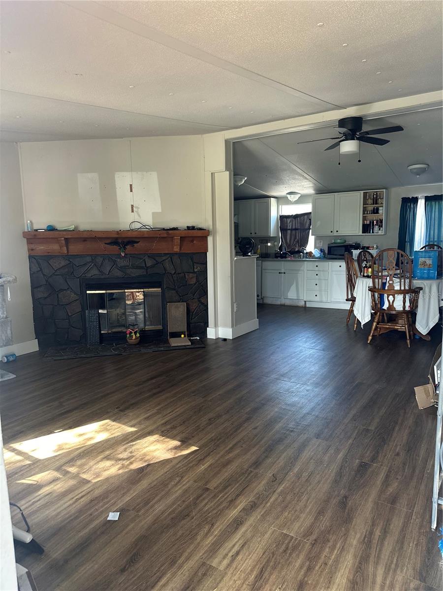 Image 5 of 14 For 5230 Woodville Street