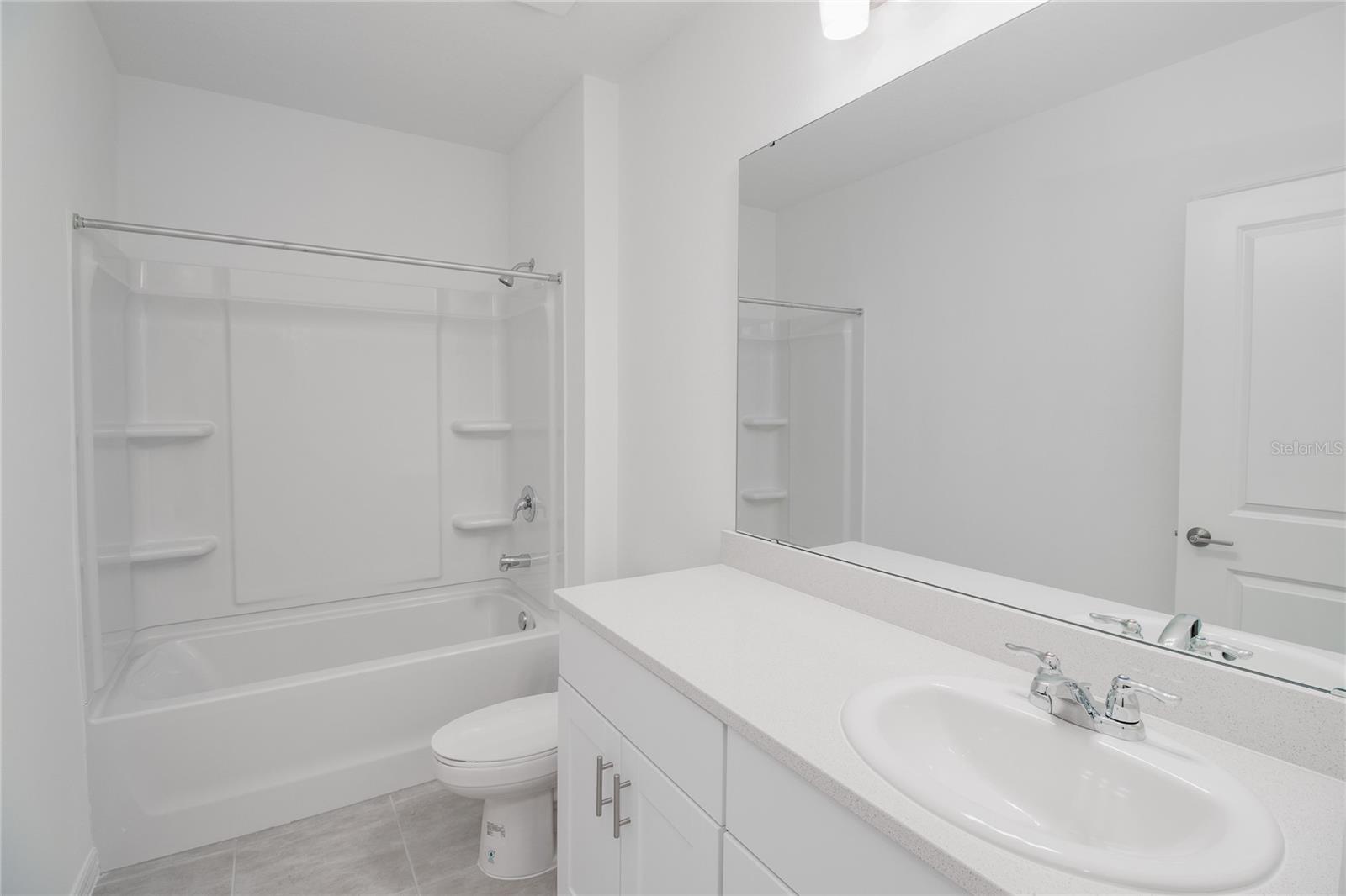 Image 17 of 27 For 2068 Babbling Brook Boulevard