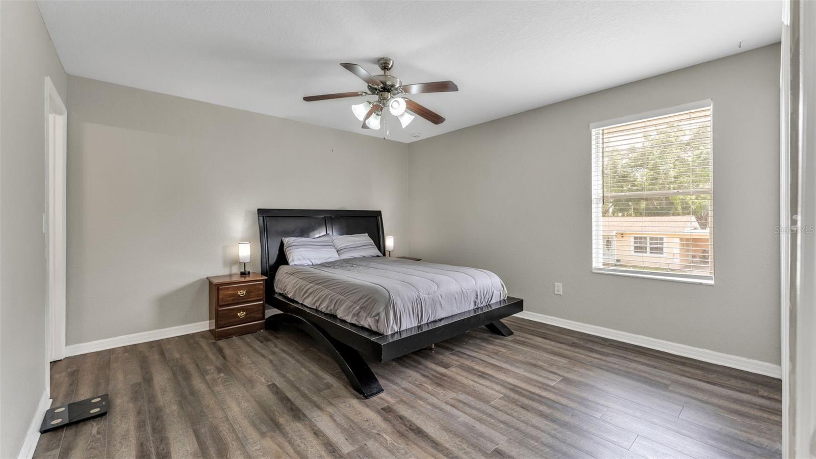 Image 13 of 26 For 222 Carpenters Way 62