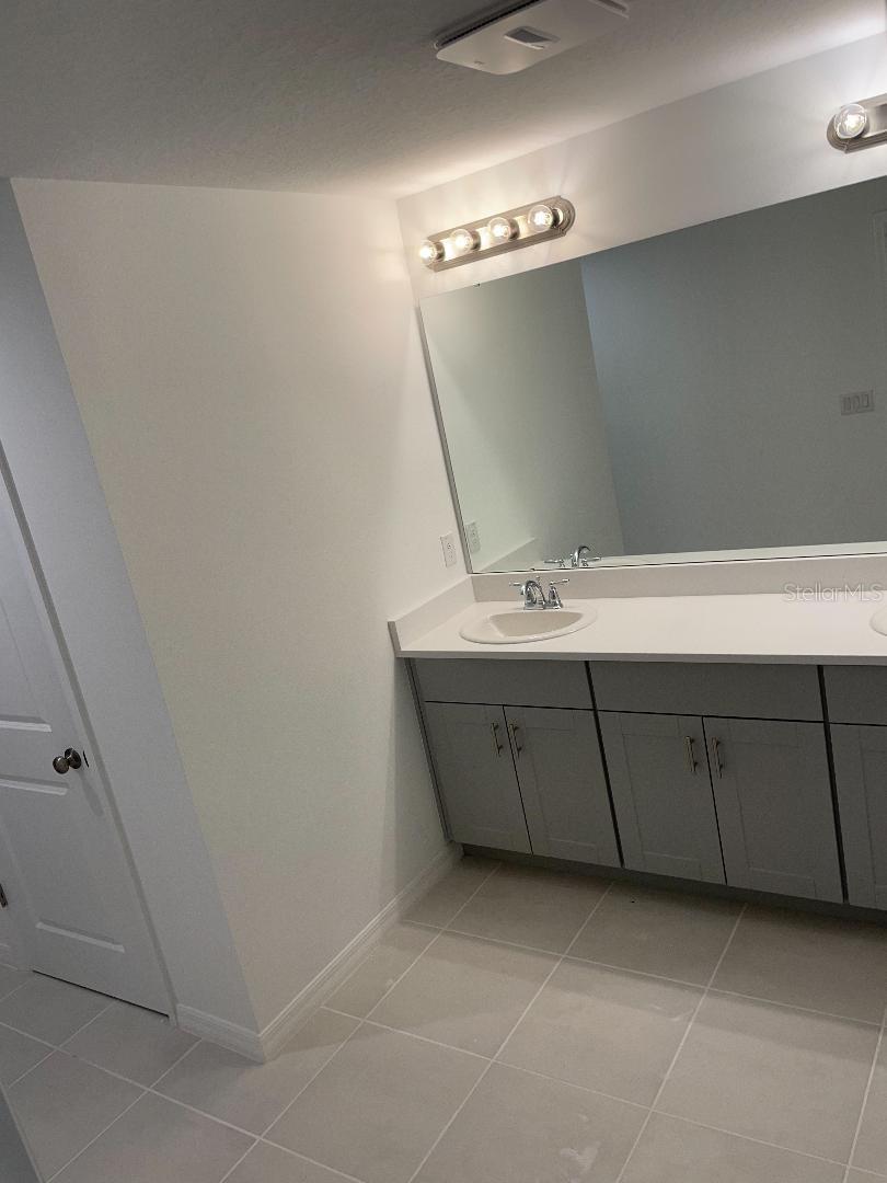 Image 24 of 38 For 5214 Tuscany Lane