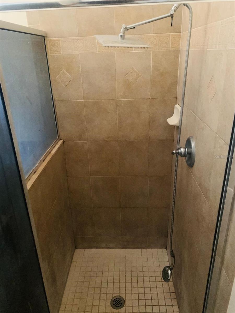 Image 4 of 9 For 2454 Hamlet Circle