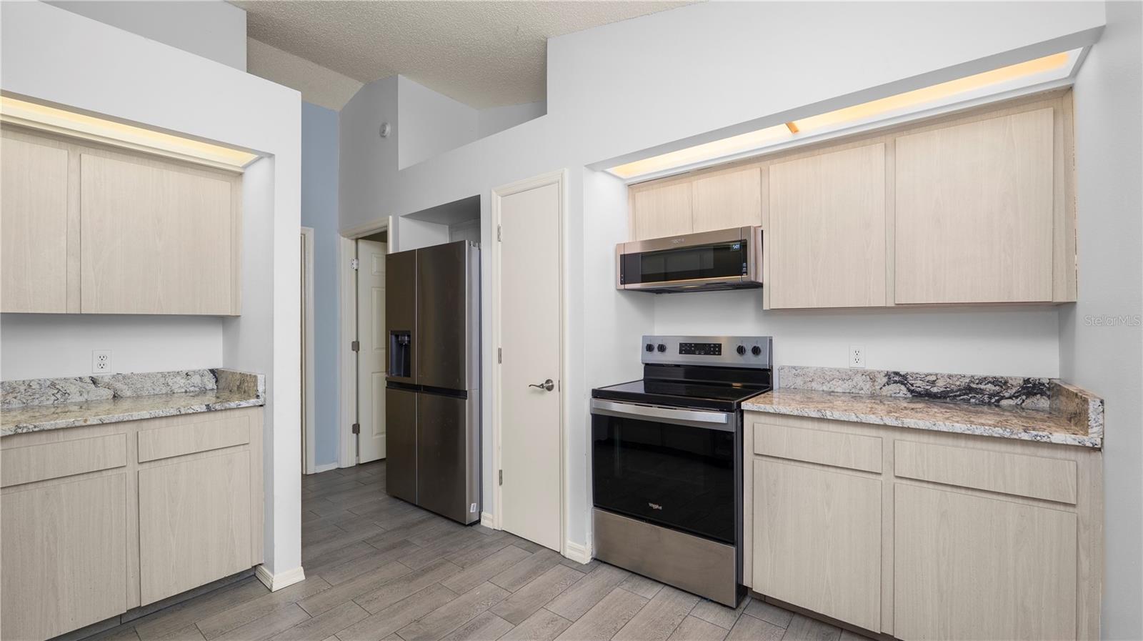 Image 16 of 56 For 3405 Tanager Lane W