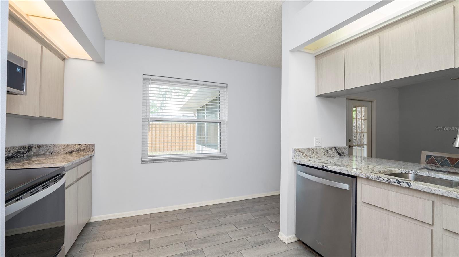 Image 19 of 56 For 3405 Tanager Lane W