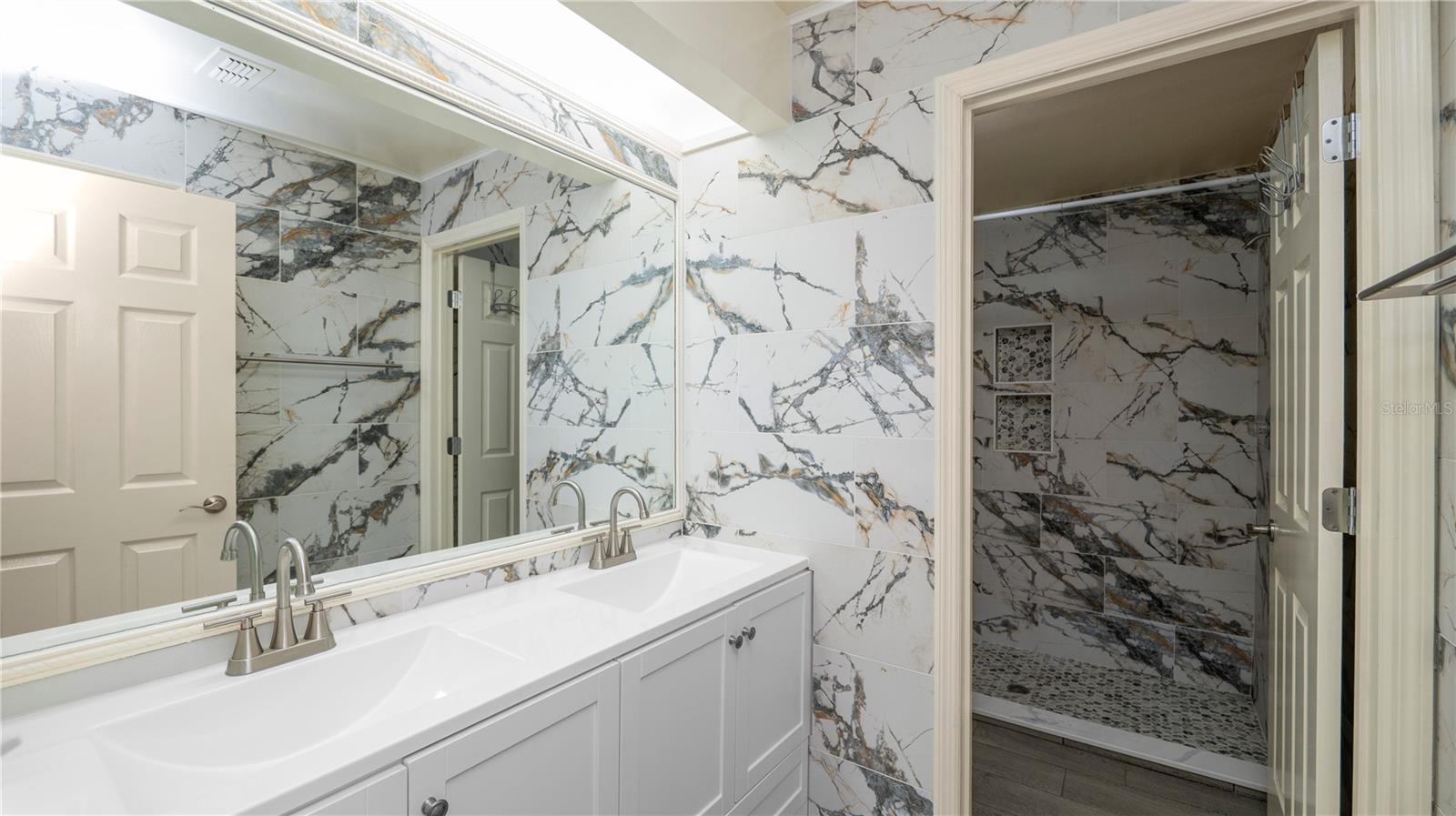 Image 27 of 56 For 3405 Tanager Lane W