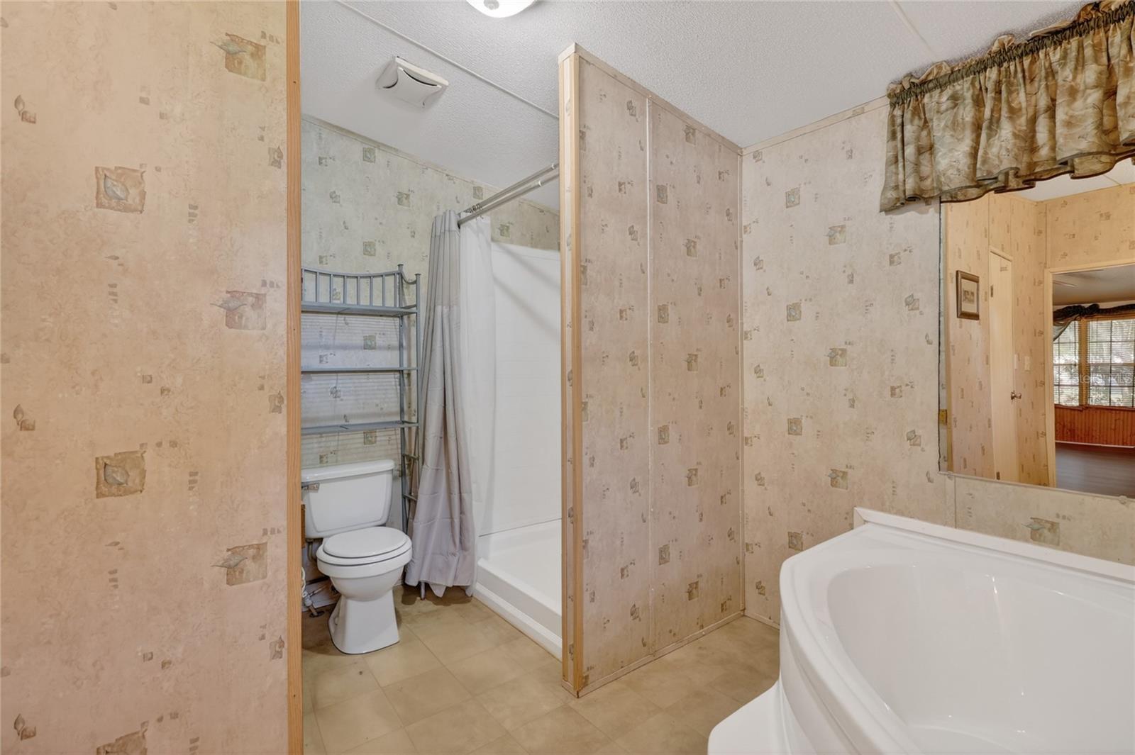 Image 33 of 63 For 227 Cracker Lane