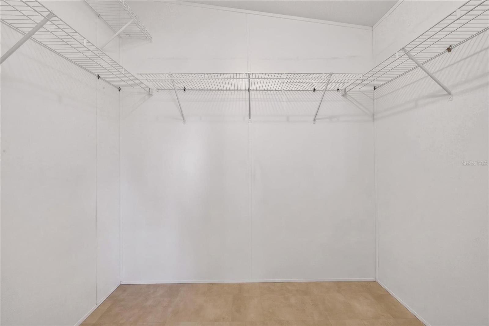 Image 36 of 63 For 227 Cracker Lane