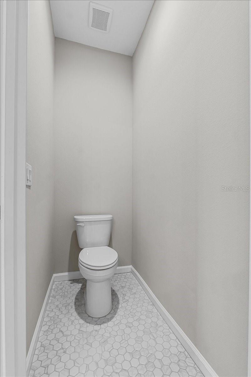 Image 20 of 43 For 4502 Fairway Oaks Drive