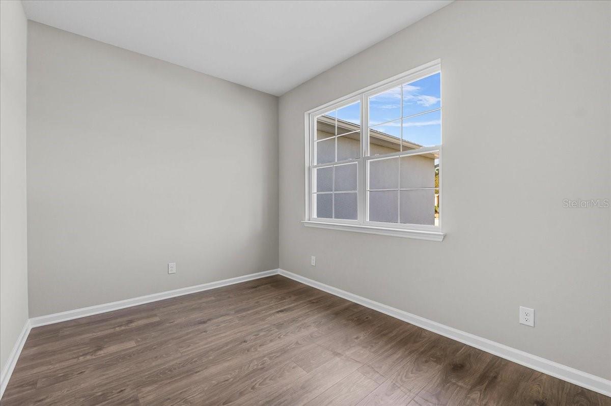 Image 27 of 43 For 4502 Fairway Oaks Drive