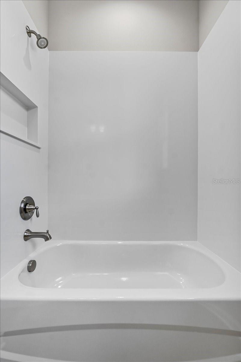 Image 30 of 43 For 4502 Fairway Oaks Drive