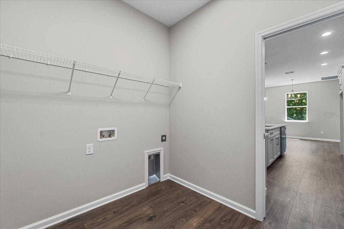 Image 31 of 43 For 4502 Fairway Oaks Drive