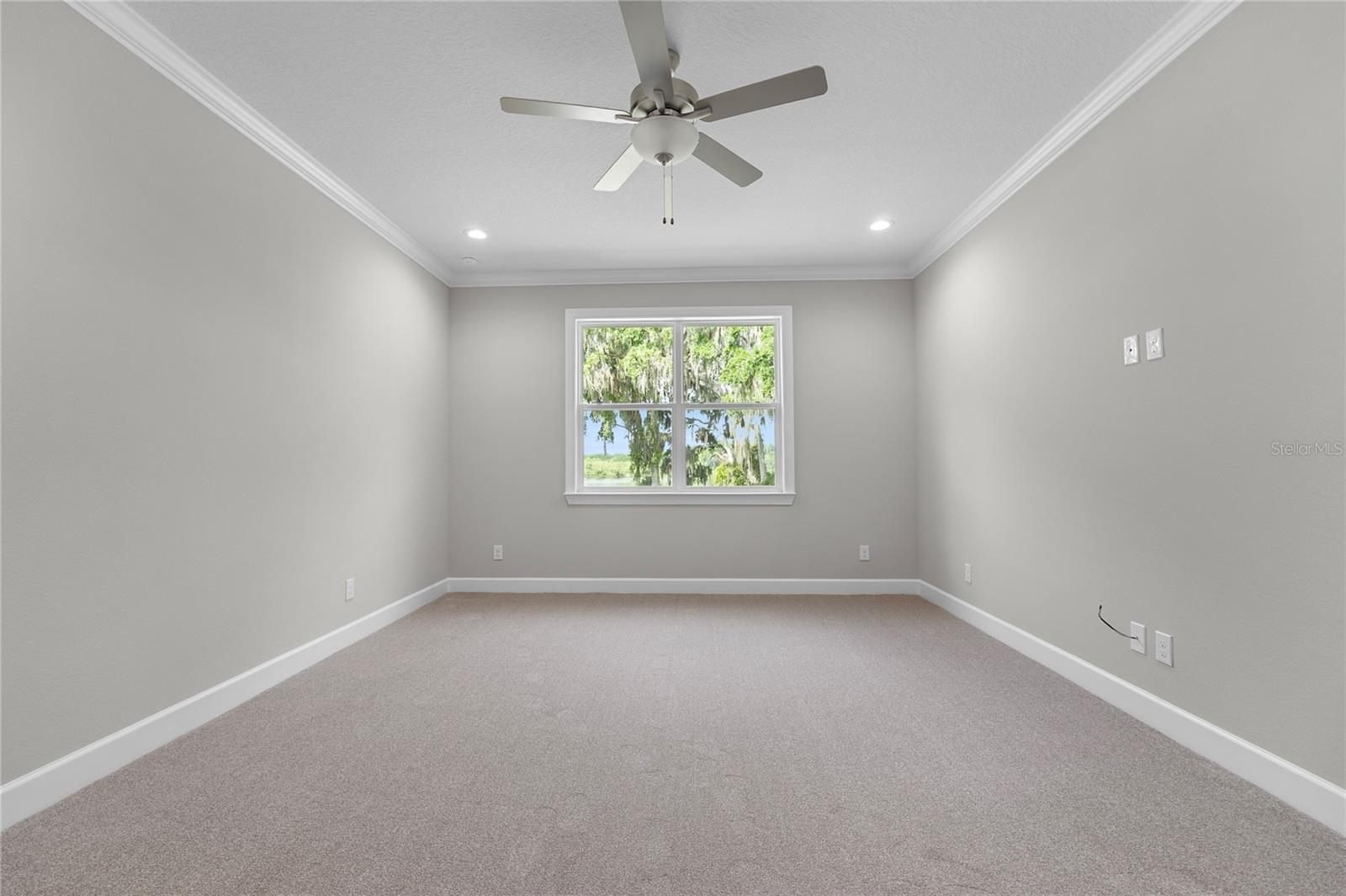 Image 20 of 48 For 4541 Fairway Oaks Drive