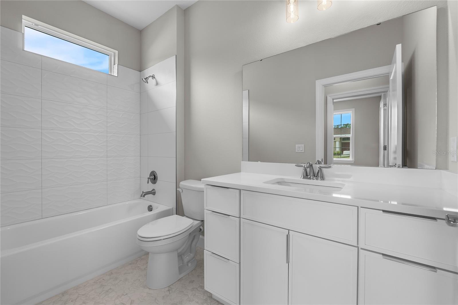 Image 31 of 48 For 4541 Fairway Oaks Drive