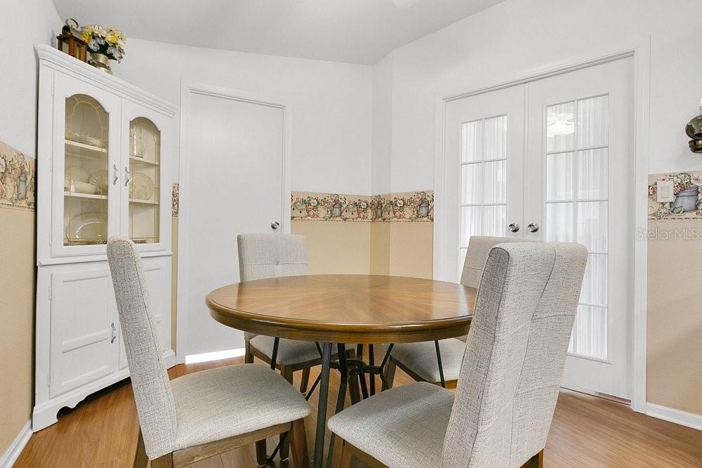 Image 10 of 40 For 645 Dreama Drive