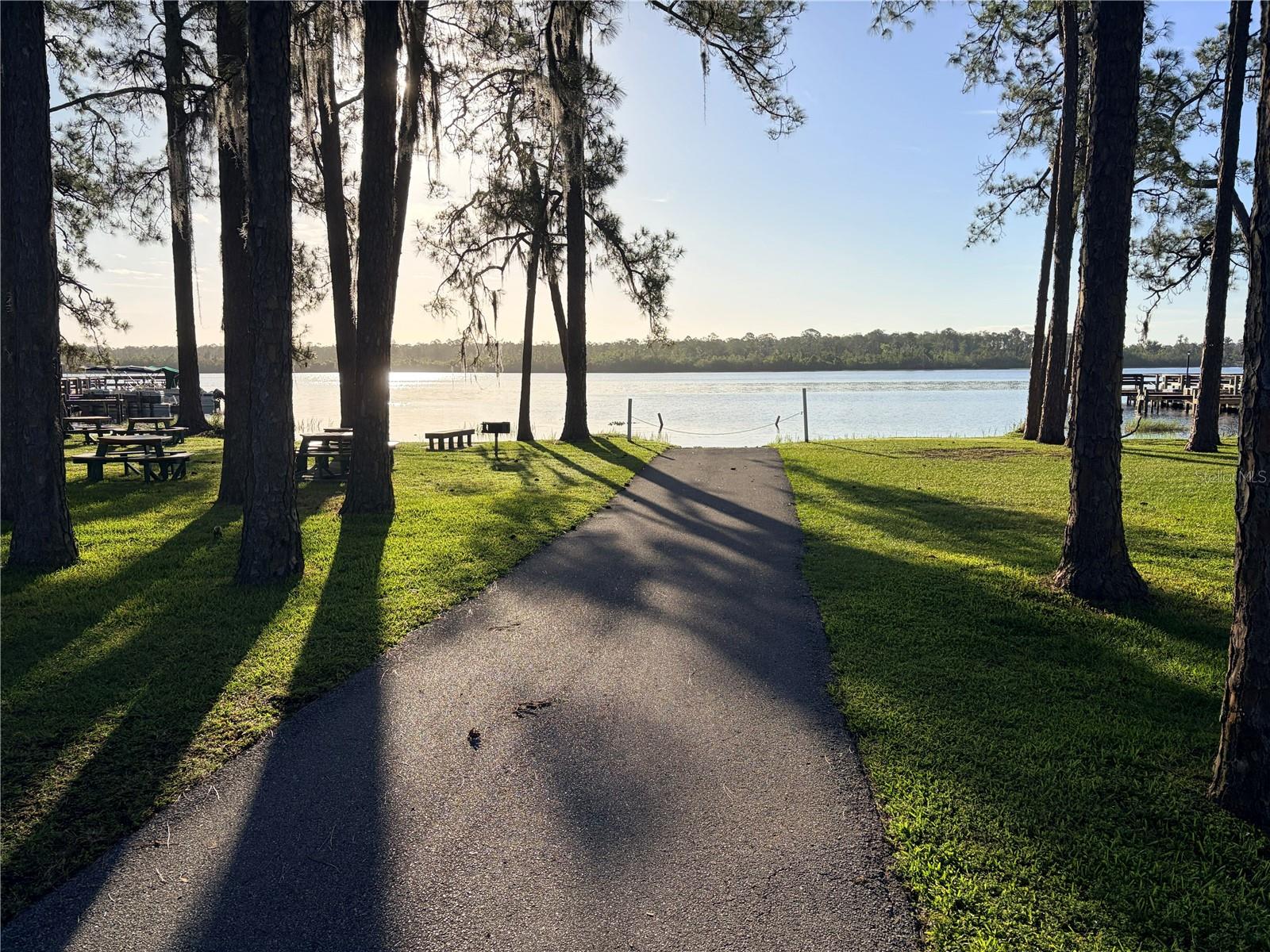 Image 34 of 40 For 645 Dreama Drive