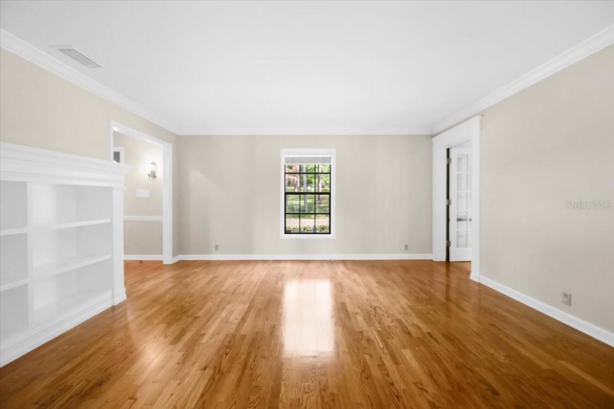 Image 16 of 94 For 1310 Rolling Woods Lane