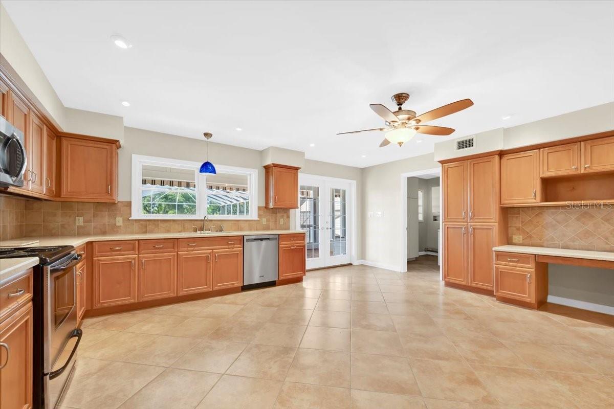 Image 22 of 94 For 1310 Rolling Woods Lane