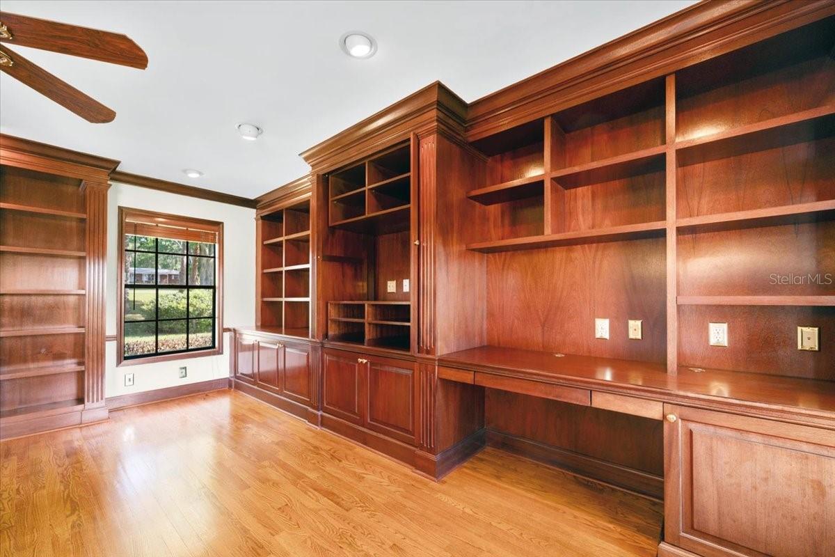 Image 32 of 94 For 1310 Rolling Woods Lane