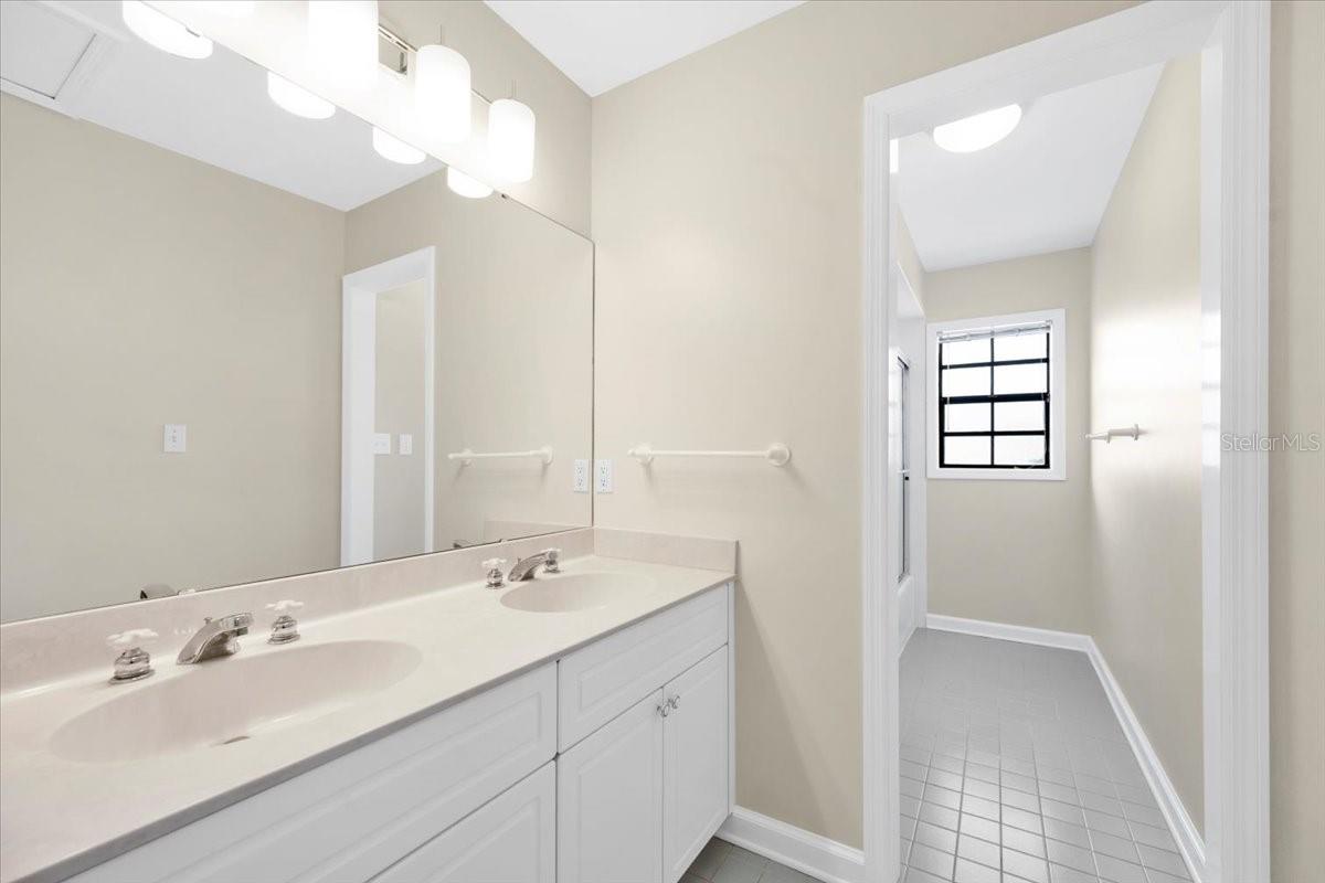 Image 46 of 94 For 1310 Rolling Woods Lane