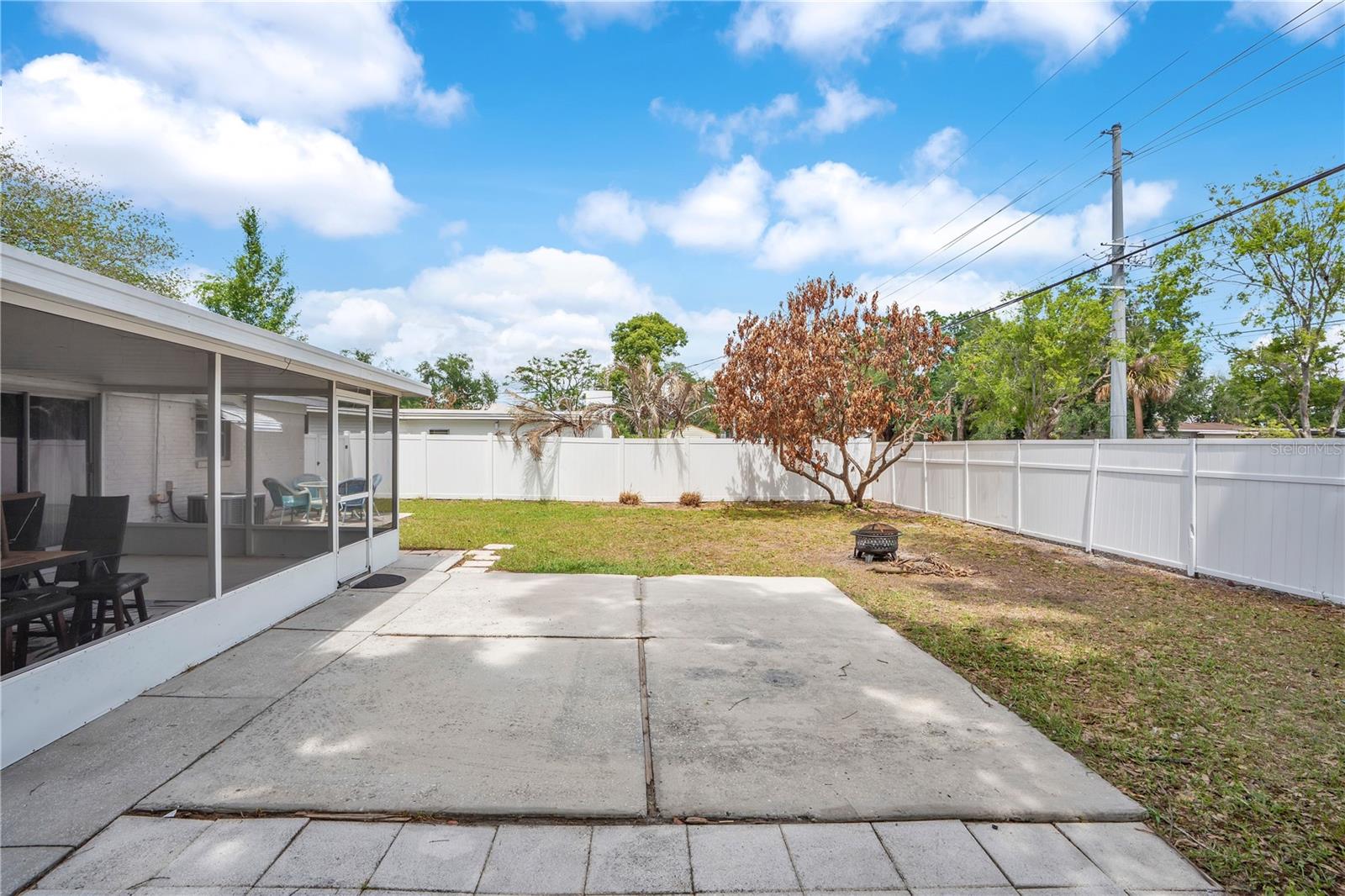 Image 34 of 41 For 2924 Pinedale Avenue