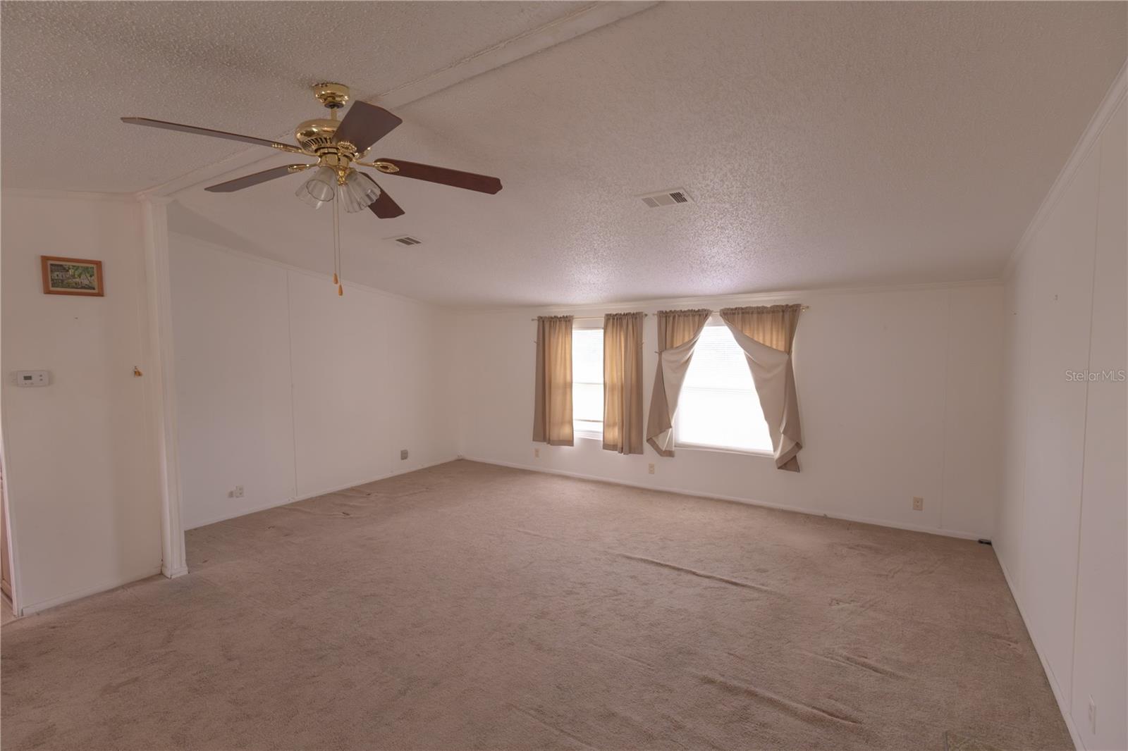 Image 14 of 28 For 1670 Belmont Avenue