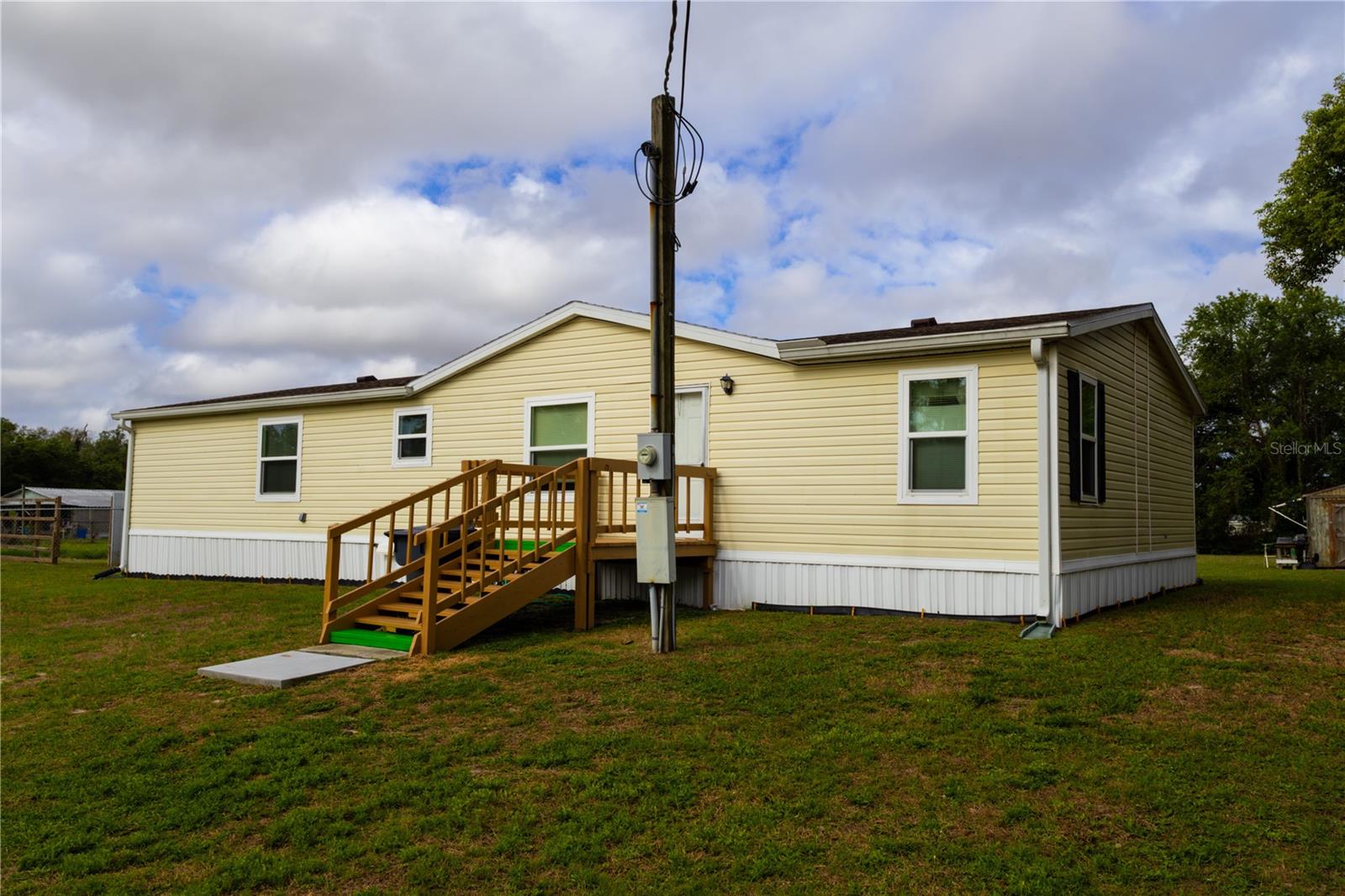 Image 5 of 28 For 1670 Belmont Avenue