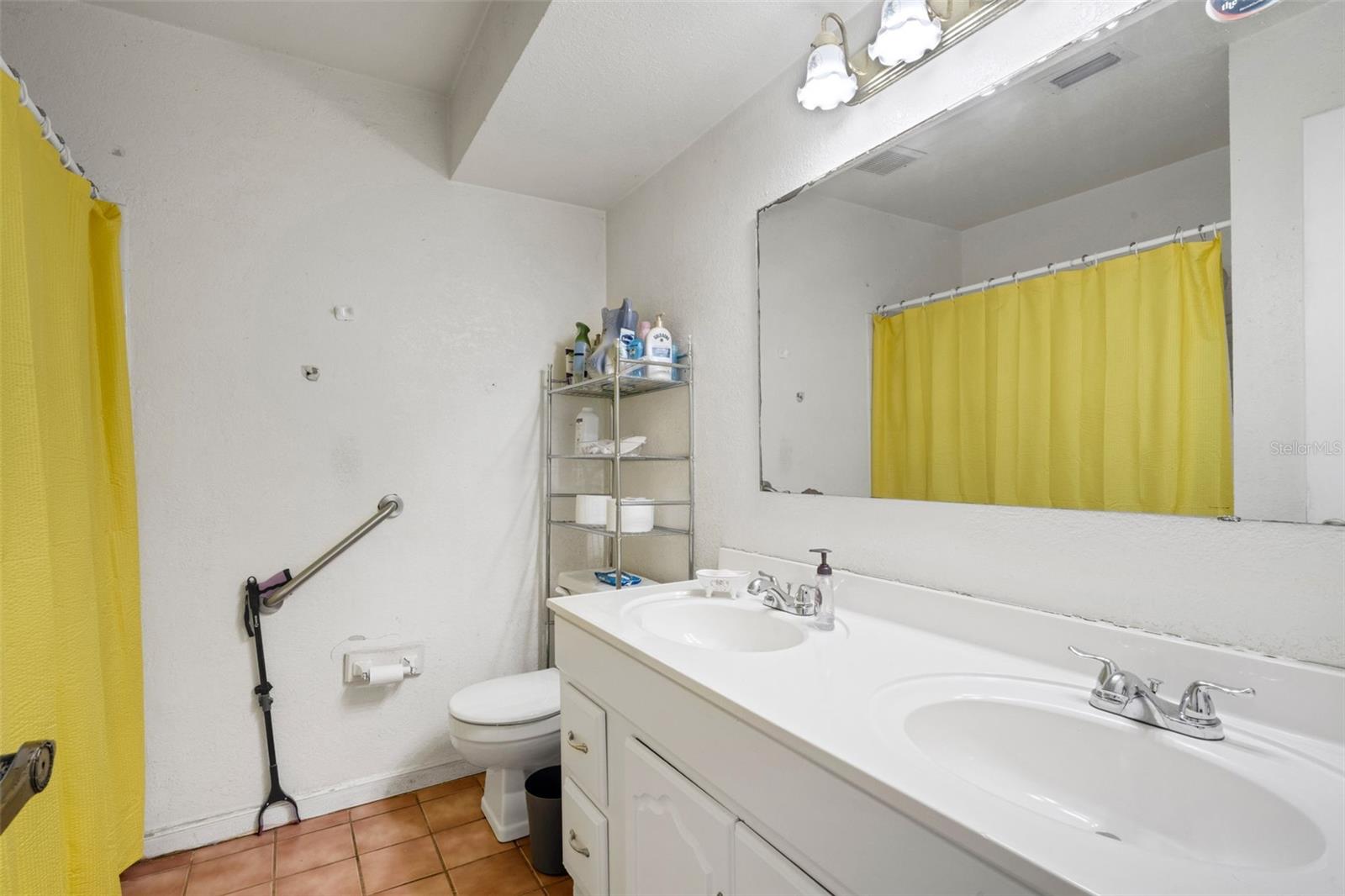 Listing photo id 18 for 4515 Remington Road