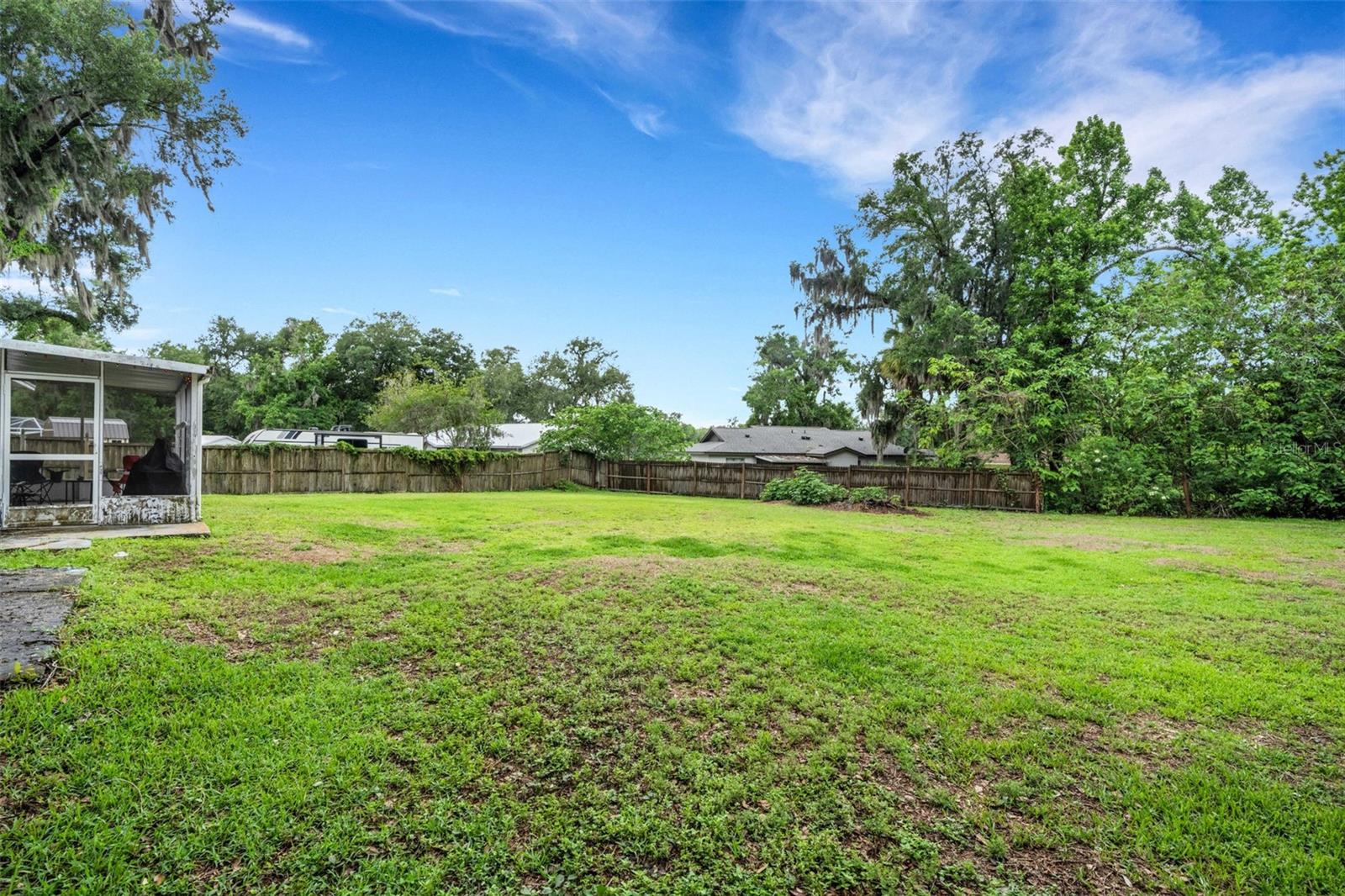 Listing photo id 23 for 4515 Remington Road