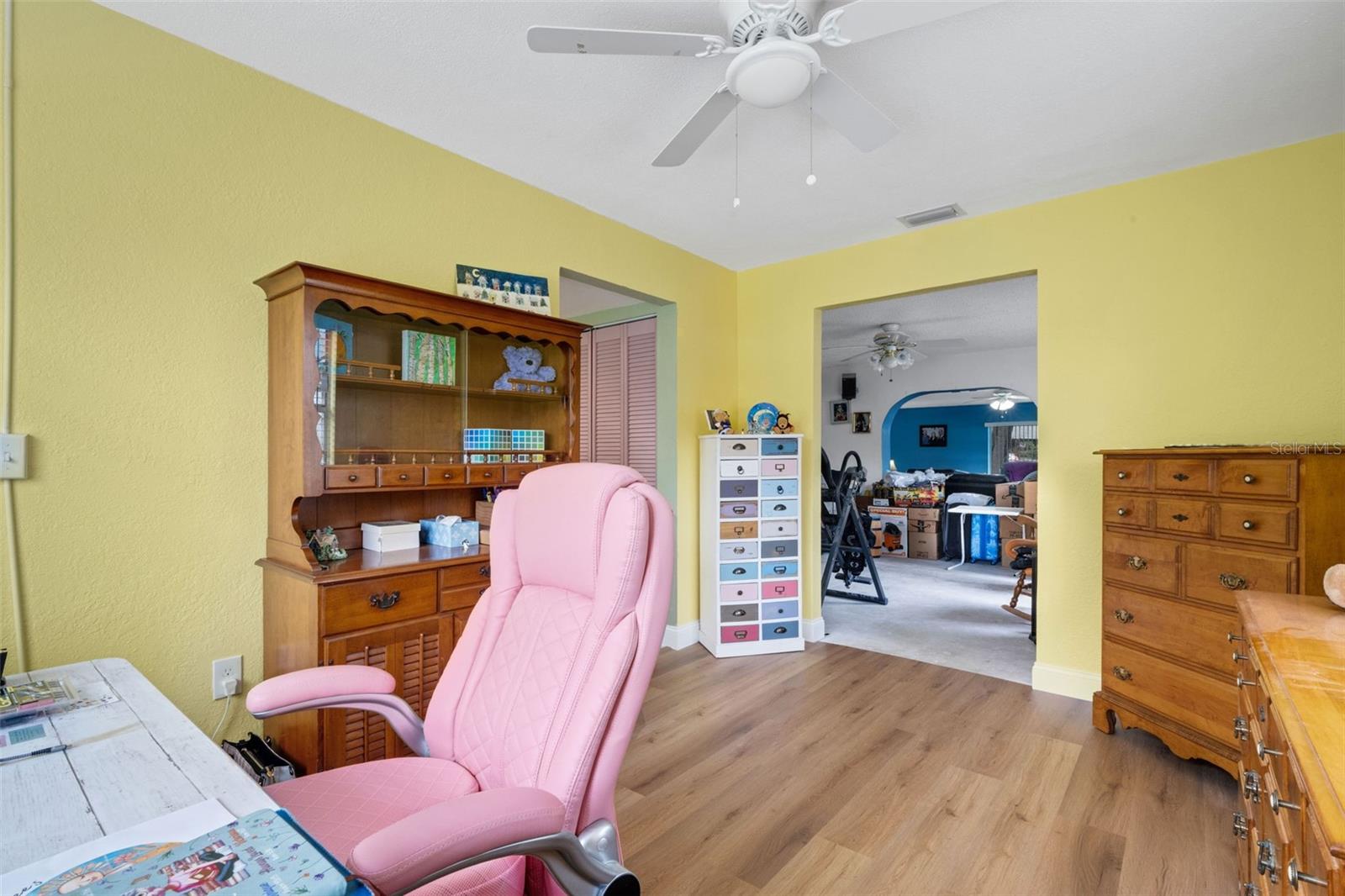 Listing photo id 5 for 4515 Remington Road