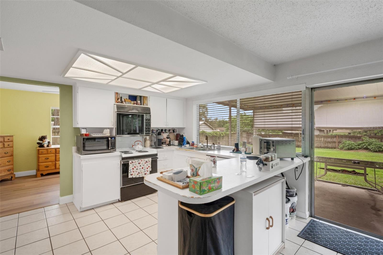 Listing photo id 7 for 4515 Remington Road