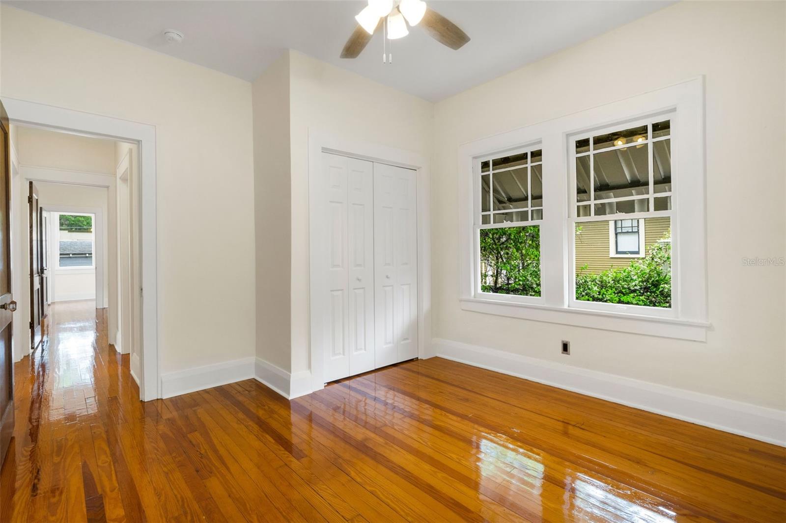 Image 25 of 31 For 802 Johnson Avenue