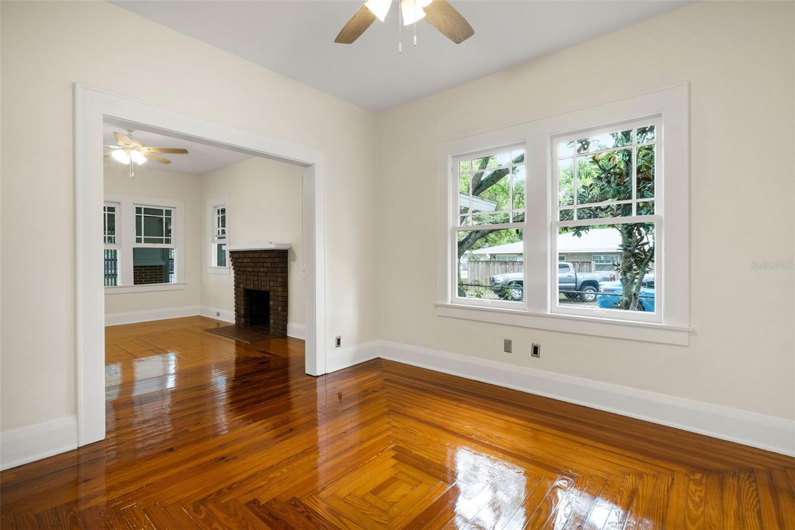 Image 7 of 31 For 802 Johnson Avenue