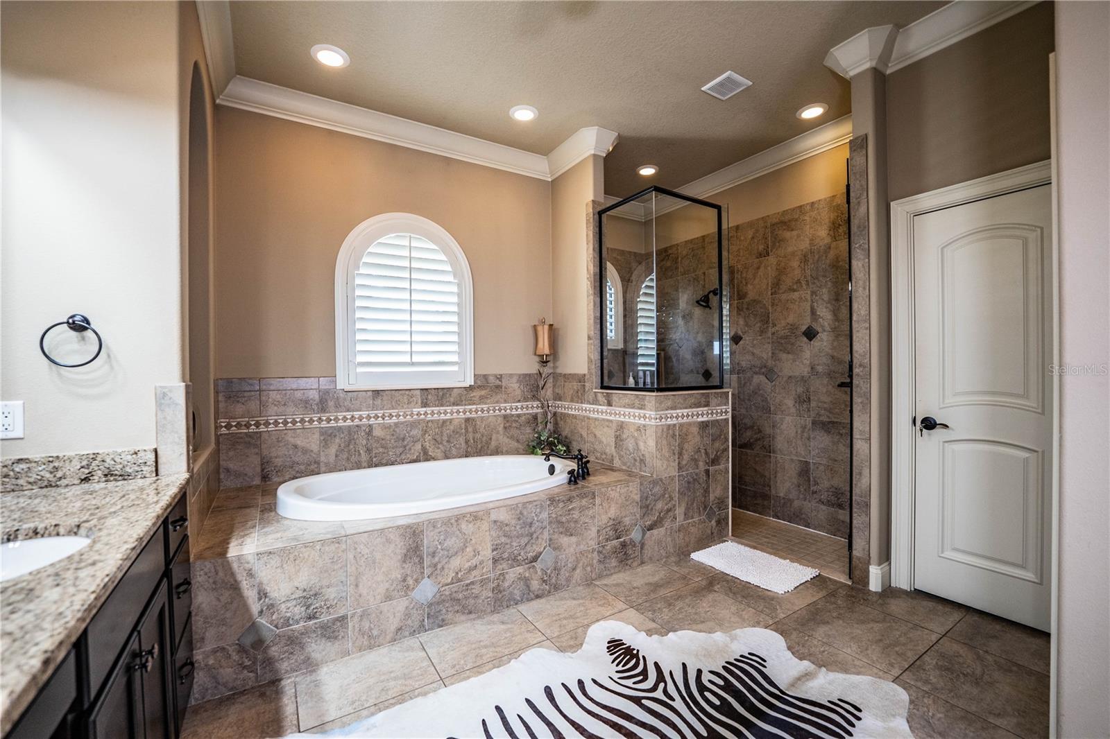 Image 13 of 54 For 6739 Eagle Ridge Boulevard